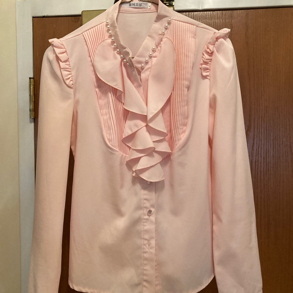 Pink blouse - Picture 1 of 2
